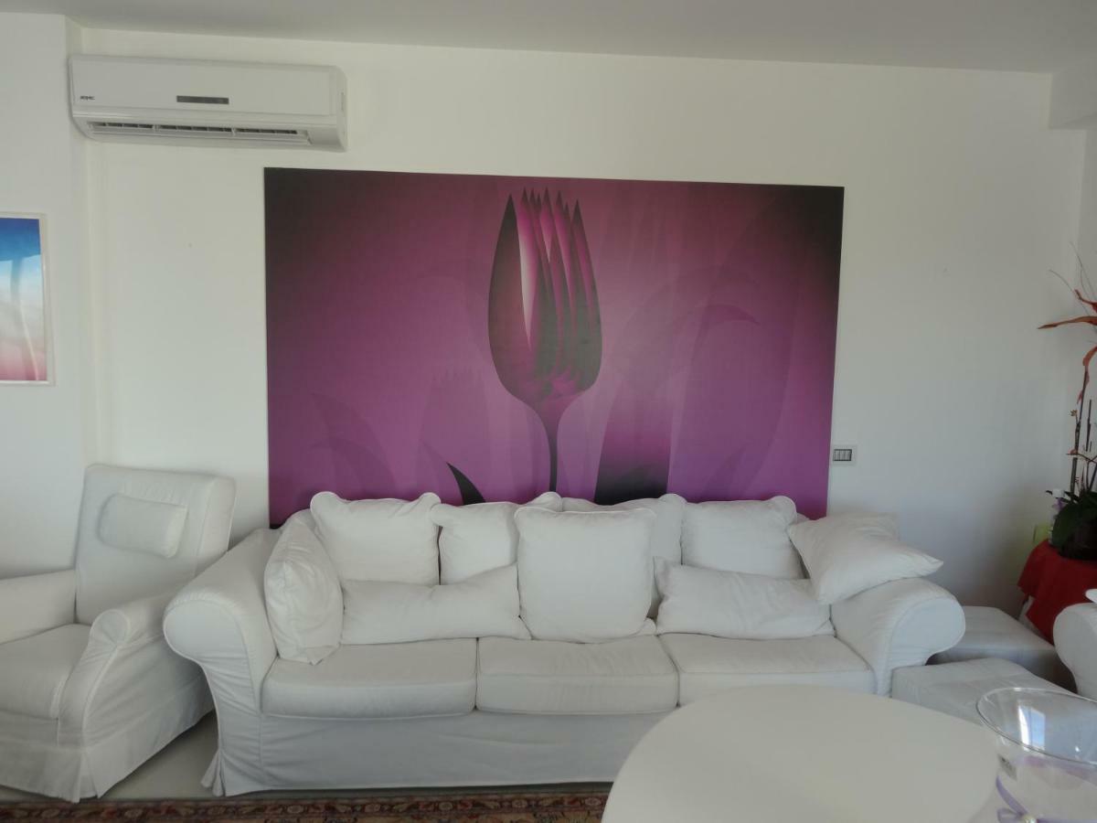 La Casa Di Gioconda Hotel ออลเบีย ภายนอก รูปภาพ
